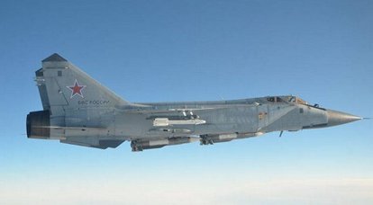Une paire de chasseurs-intercepteurs à haute altitude modernisés MiG-31BM est entré en service dans le régiment aérien du district militaire central