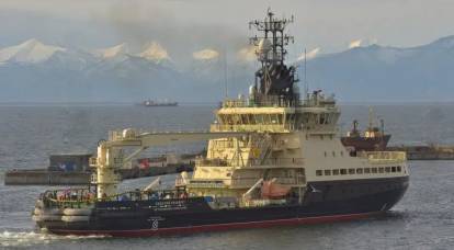 КБ «Вымпел» сообщило о завершении госиспытаний и передаче ледокола «Евпатий Коловрат» военным