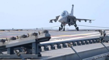 Russian and Indian-made fighters landed for the first time on the deck of the aircraft carrier Vikrant of the Indian Navy