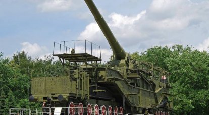 Le vrai "tsar canon": système d'artillerie sur rail 305-mm TM-3-12