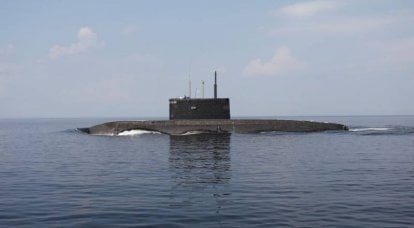 Diesel-elektrická ponorka „Magadan“ tichomořské flotily zasáhla dva cíle řízenými střelami „Kaliber“ ve vzdálenosti přes 1 tisíc kilometrů
