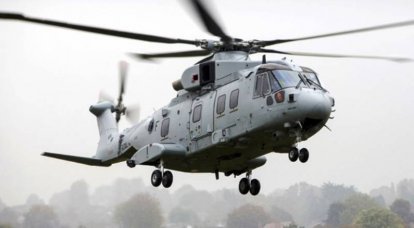 В Британии впервые поднялся в воздух морской вертолёт Merlin HC.4