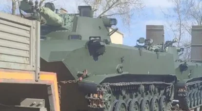Batch kendaraan tempur udhara BMD-2 sing dirombak lan operator personel lapis baja BTR-D wis dikirim menyang pasukan.
