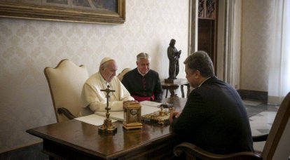 Cumhurbaşkanı Poroshenko, Papa'yı Ukrayna'nın iç sökülmesine bağlamaya karar verdi