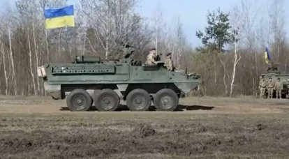 Les États-Unis ont livré des véhicules blindés de transport de troupes Stryker avec une station d'armes télécommandée Protector RWS aux forces armées ukrainiennes