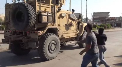 Pedras e frutas podres: armações de “fios” apareceram pelos curdos das forças armadas dos EUA de Kamyshly