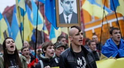 O confronto irrompe entre nacionalistas ucranianos e poloneses