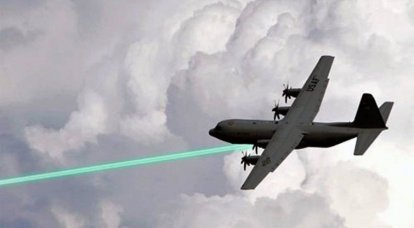 Nos EUA, reviveu o projeto para criar uma arma laser de aviação