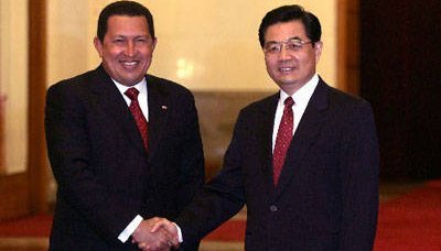شراكة استراتيجية بين الصين وفنزويلا: بترول ، أسلحة ، برامج اجتماعية
