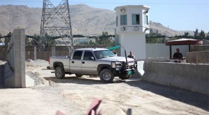 Аэропорт Кабула обстреляли незадолго до прилёта главы Пентагона и генсека НАТО