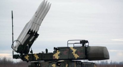 De vernietiging van het "Lancet" Oekraïense luchtverdedigingssysteem "Buk" raakte het frame
