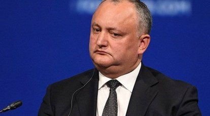 Dodon turned to those who wear pink glasses