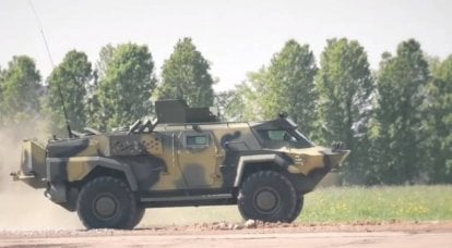 Os primeiros veículos blindados de transporte de pessoal da Bielorrússia "Cayman" verificaram exercícios na Rússia