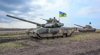 NGU「アゾフ」の第12旅団の一部として戦車大隊が編成されている