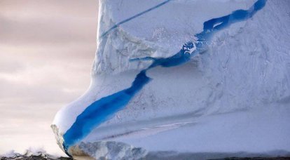 Les États-Unis apprivoisent les icebergs pour lutter contre les sous-marins russes