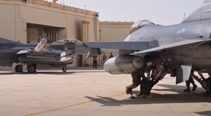 Истребитель F-16 ВВС Греции разбился при взлете с авиабазы Андравида