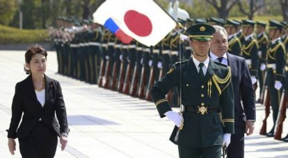 Министр обороны Японии выступила против размещения российской дивизии на Курилах