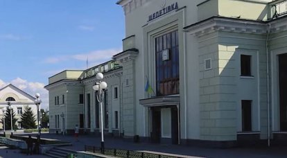 Поражены железнодорожный узел, ремонтный завод и объекты 11-го зенитного ракетного полка ВСУ в городе Шепетовка