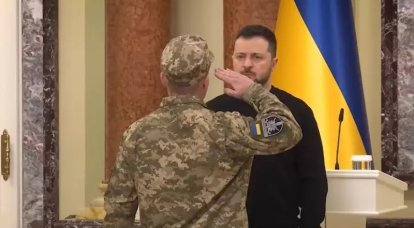 En amerikansk militärexpert varnade för en hög risk för att Zelenskijs avlägsnas av ukrainska väpnade styrkor som var missnöjda med hans politik.