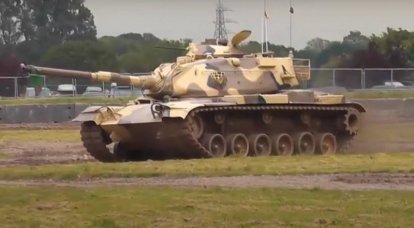 Türkiye'de sunulan aktif koruma sistemli M-60 tankı