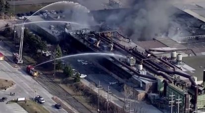Новое техногенное происшествие зафиксировано в штате Огайо (США): взрыв и пожар на металлургическом комбинате