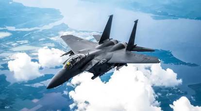 米空軍は間もなく、新しい電子戦システムを搭載した改良型F-15E戦闘機を受領する予定