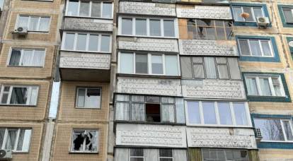 Gobernador: En Belgorod, un dron de las Fuerzas Armadas de Ucrania se estrelló contra un edificio de apartamentos