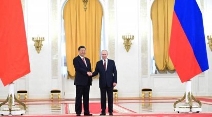 전 트럼프 고문 : 러시아 - 중국 동맹은 서방에 진짜 문제를 제기