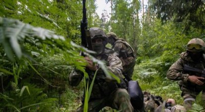 "La Russie défend le droit à la paix": le chef de la Garde nationale a appelé le sens principal de l'opération spéciale en Ukraine