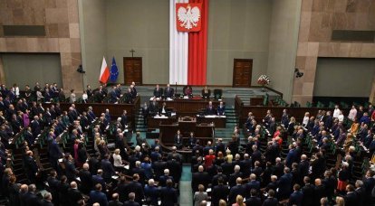 Сейм Польши принял законопроект, урезающий помощь украинским беженцам