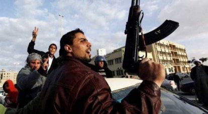 Between former rebels in Tripoli, new battles began