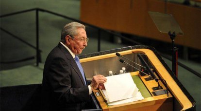 라울 카스트로는 유엔 총회에서 미국에 관타나모 반환을 촉구하고 반러 제재 지지에 반대했다.