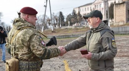 "No necesitamos soldados estadounidenses": Reznikov pidió a Estados Unidos que transfiera armas a Ucrania destinadas al ejército afgano.
