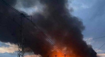 Explosioner dundrade i Kharkov, ukrainskt luftförsvar försökte skjuta ner ryska kamikazedrönare på natten