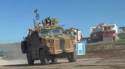 Aviones de combate golpearon un convoy de vehículos blindados turcos en Siria