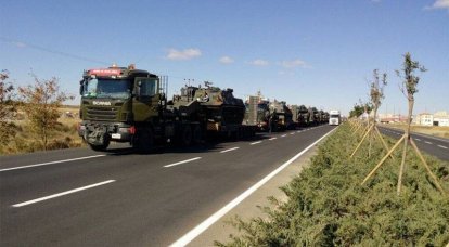 Turkey moves armored vehicles to the border with Iraq