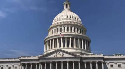 Senatul SUA, în urma Camerei Reprezentanților, a aprobat un proiect de lege pentru a aloca fonduri Ucrainei