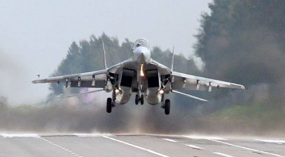 Учебный бой из кабины МиГ-29 (видео)