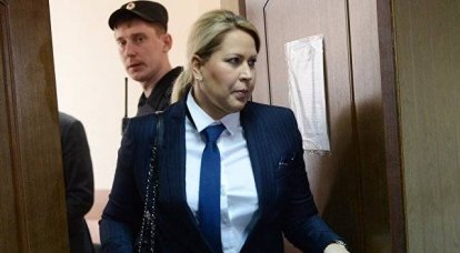 В СКР опровергли сообщения о прекращении расследования в отношении Васильевой