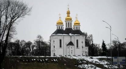 Политическое решение: раскольническая церковь Украины предписывает праздновать Рождество 25 декабря