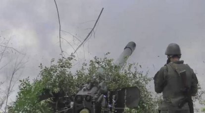 Artillerie, Luftfahrt, nochmals Artillerie: Die russischen Streitkräfte und die NM DVR wenden bei den Angriffsoperationen in Avdiivka und Marinka einfache und effektive Taktiken an