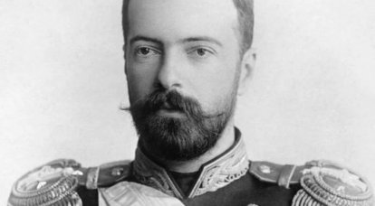 Почему великий князь Романов одобрил большевиков?