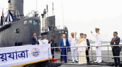 Бангладешские ВМС приняли в состав первые подлодки