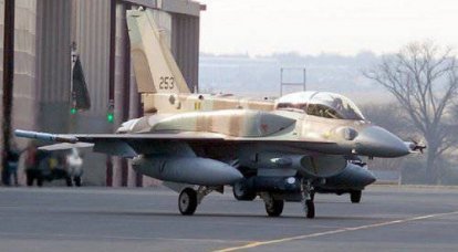 США взорвали истребитель F-16