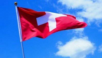 İsviçre komünizme doğru adım attı