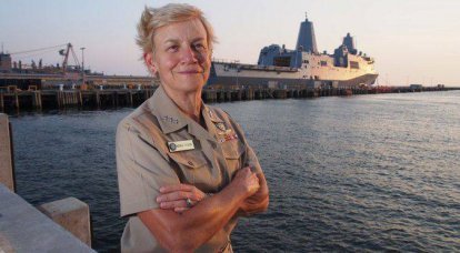 사상 처음으로 여성이 미 해군 XNUMX함대 사령관이 될 수 있다.