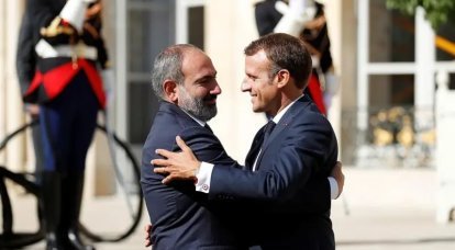 N. Pashinyan 和 E. Macron，或者是挑衅者的串联