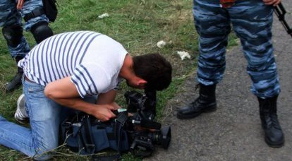우크라이나 위기를 다루는 러시아 언론의 노력은 미국 당국에 깊은 인상을 남겼습니다.