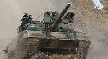 Yükseltilmiş ana tank "Chonma-216" (DPRK)