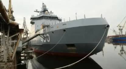 Источник назвал предварительные сроки начала ходовых испытаний  боевого ледокола «Иван Папанин»